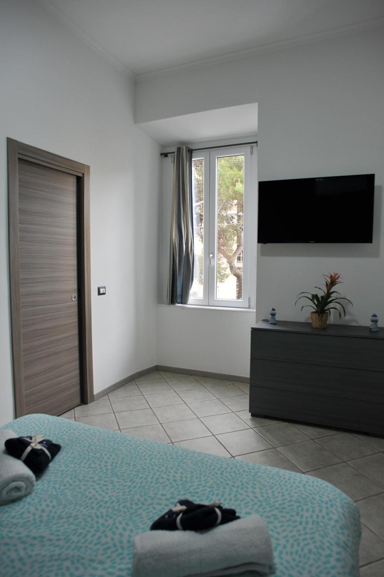 In Center Apartaments Salerno Ngoại thất bức ảnh